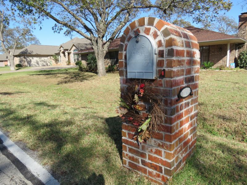 New Brick Mailbox Installation